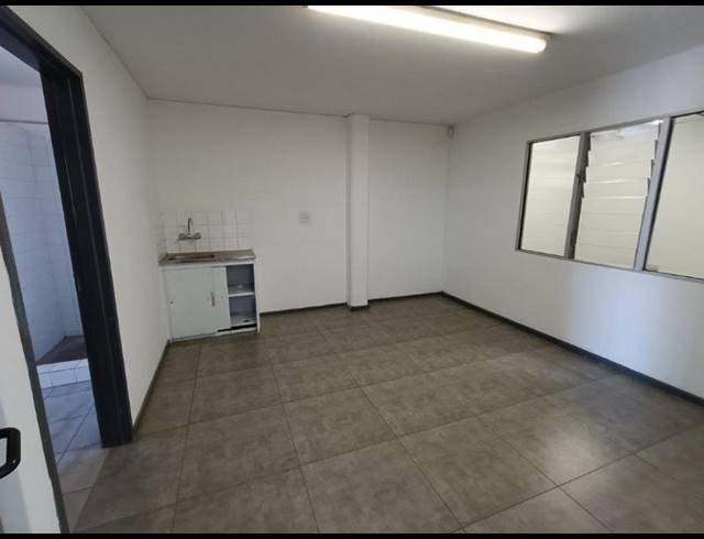 INDUSTRIAL PROPERTY TO RENT IN KYA SANDS